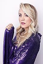 Photo of Kaley CuocoKaley Cuoco