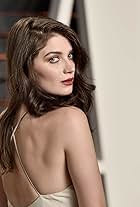Photo of Eve HewsonEve Hewson