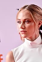 Photo of Maika MonroeMaika Monroe