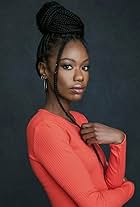 Photo of Xosha RoquemoreXosha Roquemore