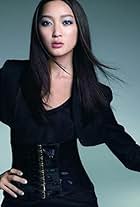 Photo of Anne WatanabeAnne Watanabe