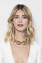 Photo of Daisy Edgar-JonesDaisy Edgar-Jones